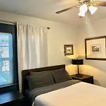 Cozy Winter Getaway With Garden 20-A