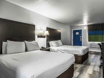 Surestay By Western West Hotel Oklahoma City