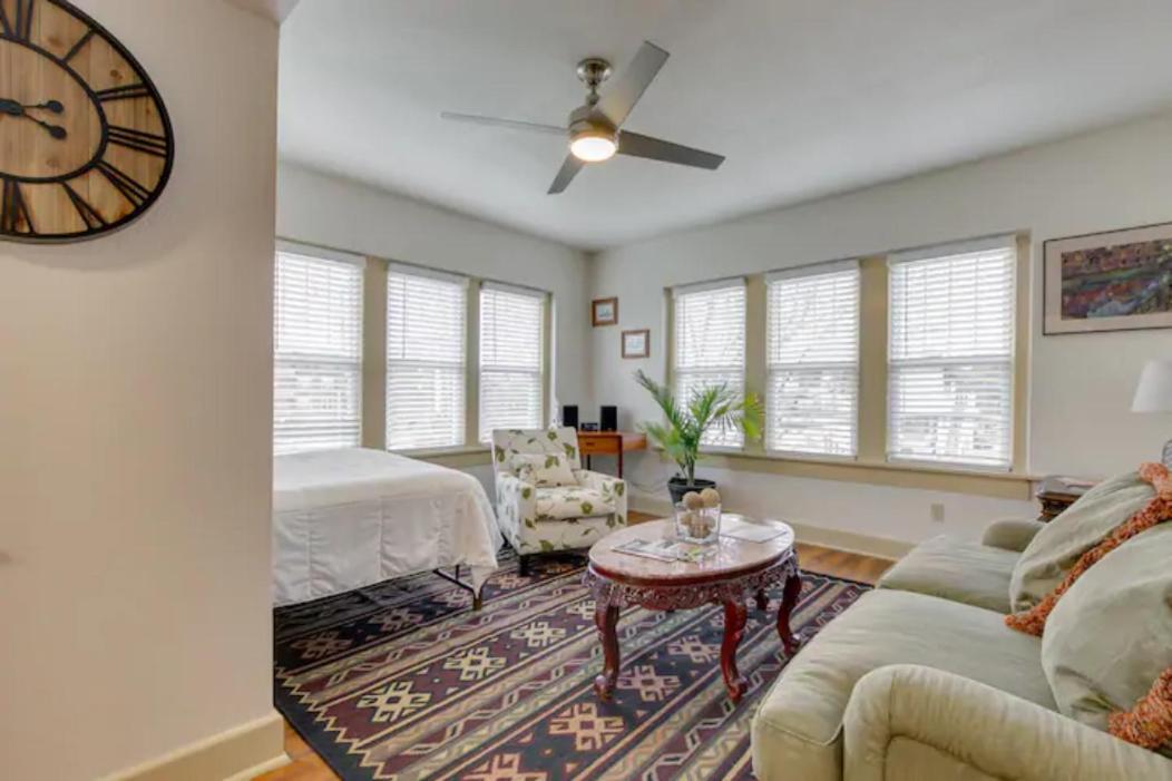 Bright Okc Midtown Studio-coolest Neighborhood