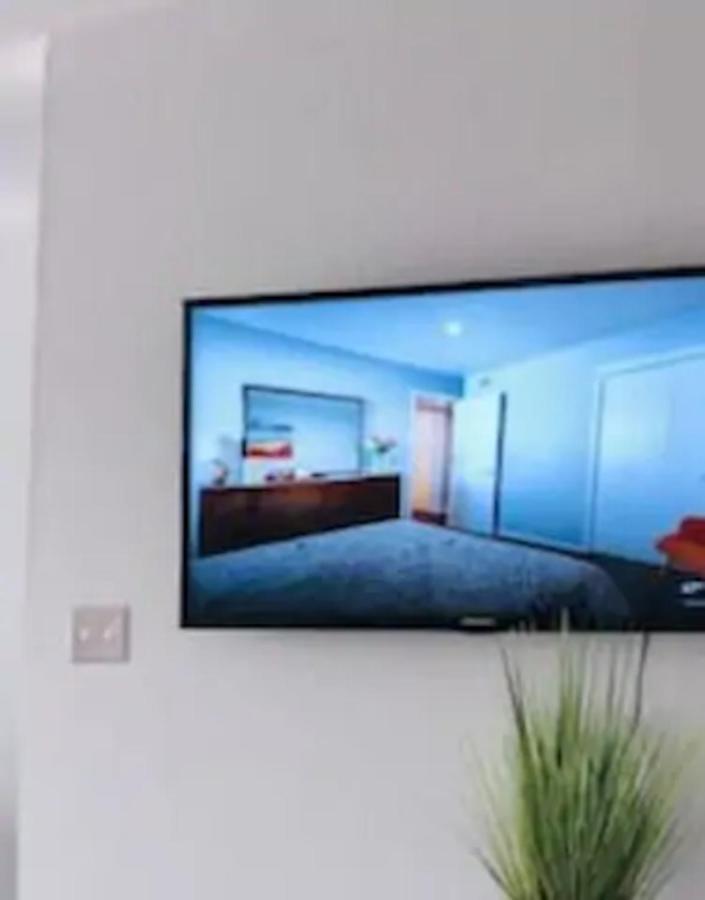 Evie's Campus-close 2 Bedroom Luxury *