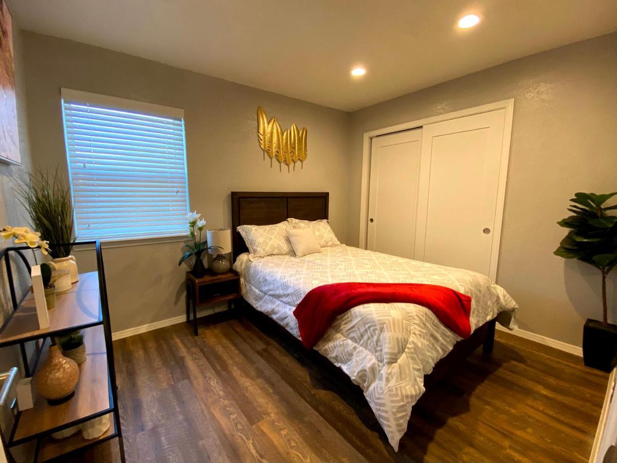 Evie's Campus-close 2 Bedroom Luxury