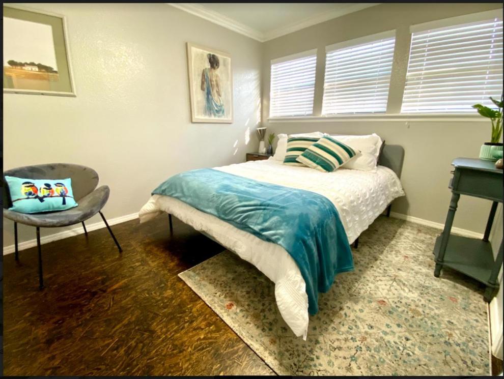 Apartment Private Bedroom - Communal House Near Integris Oklahoma City
