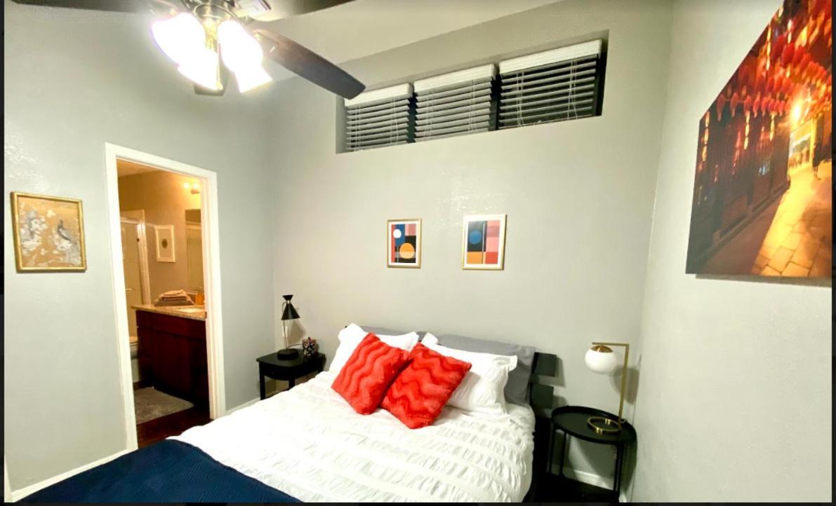 Private Bedroom - Communal House Near Integris Apartment *