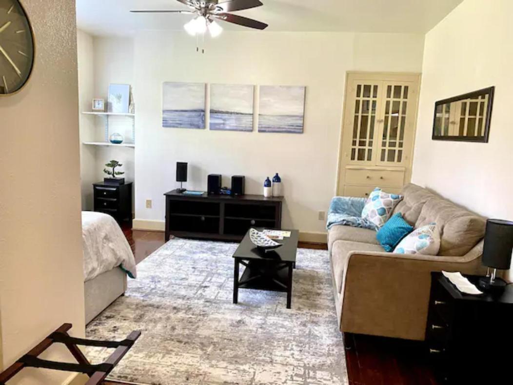 Bright Okc Midtown Studio-coolest Neighborhood Oklahoma City