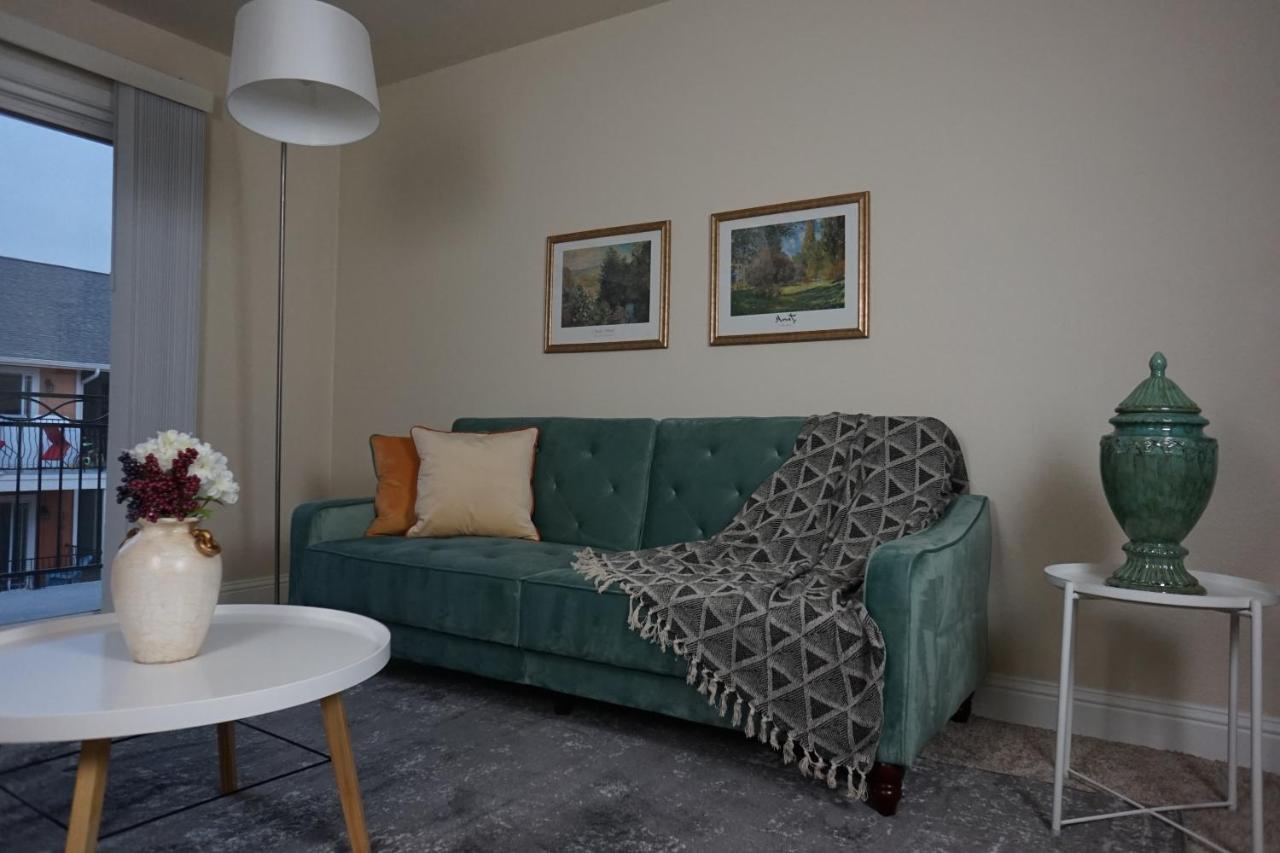 Apartment Sleepover 1bd 1ba