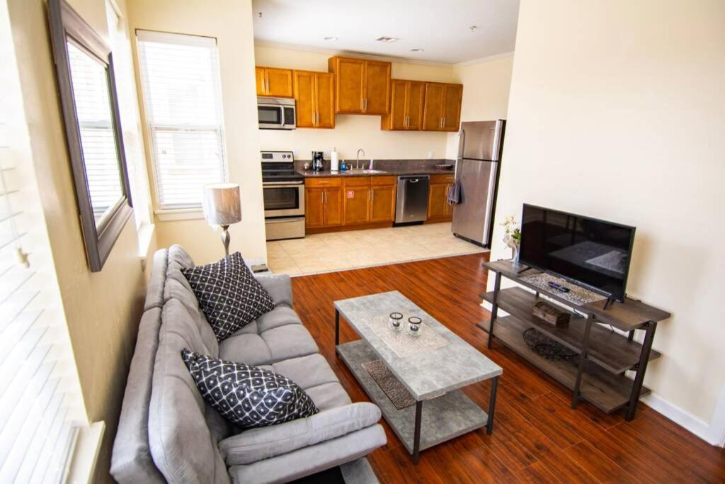 Uptown 23rd District Cozy 1bdr Walkable80 & Fast Wifi Apartamento Oklahoma City