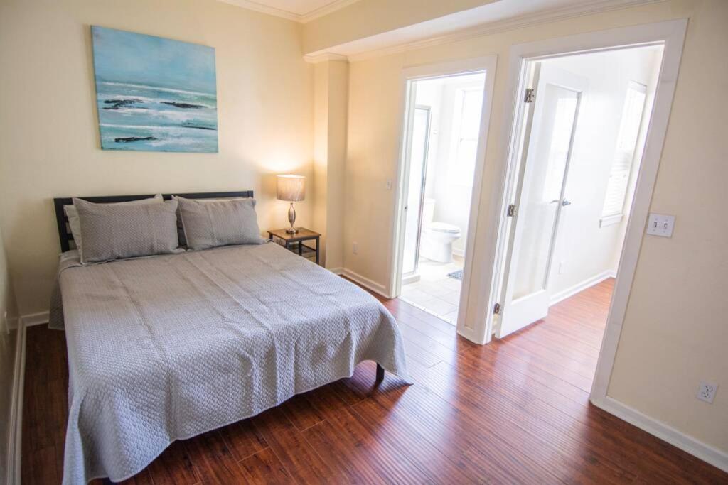 Apartamento Uptown 23rd District Cozy 1bdr Walkable80 & Fast Wifi *