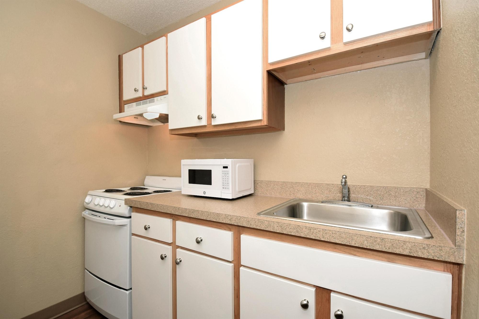 Hotel Extended America - - Northwest Oklahoma City