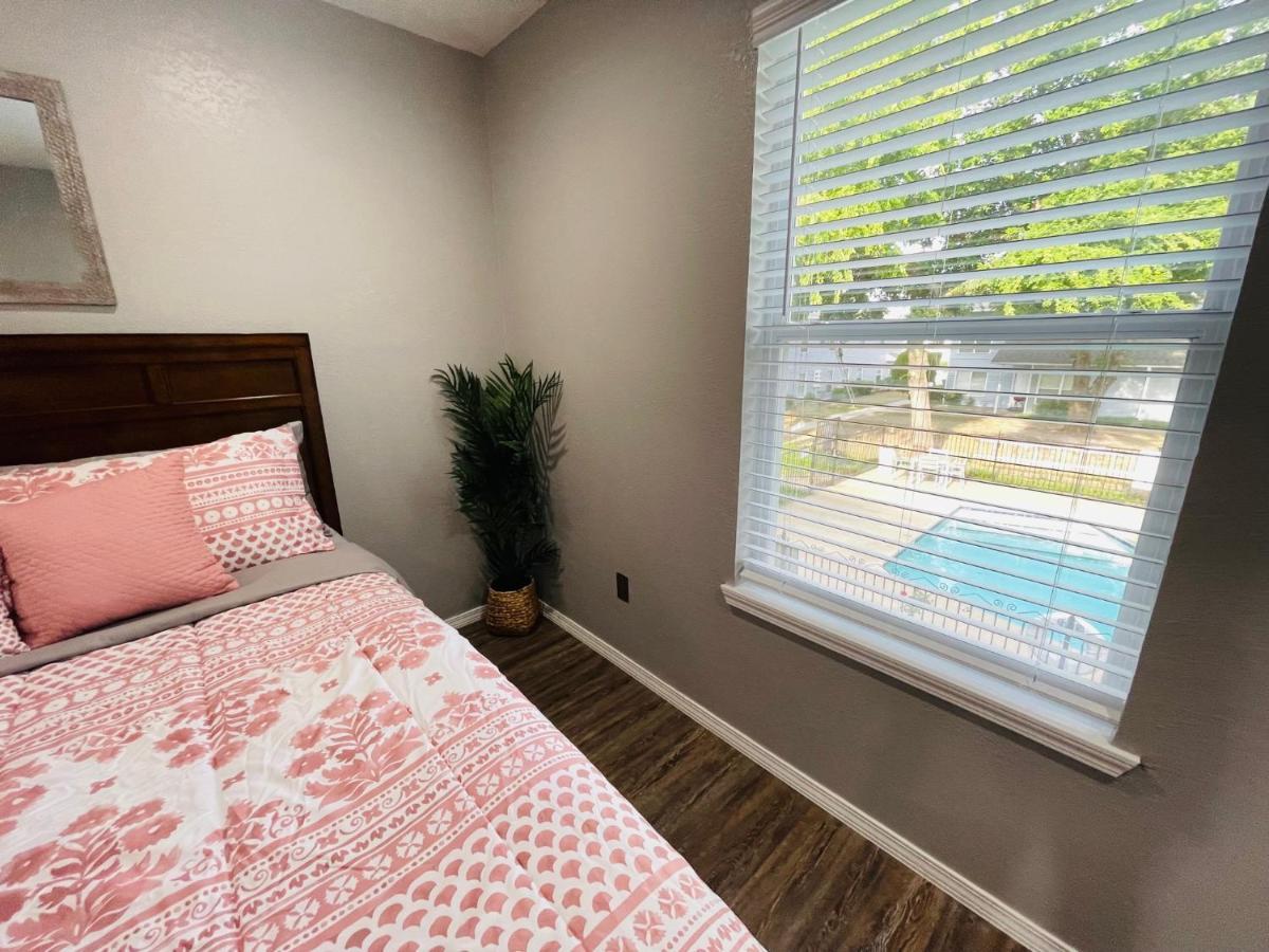 Ou-2 Bed 2 Bath Close To Ou
