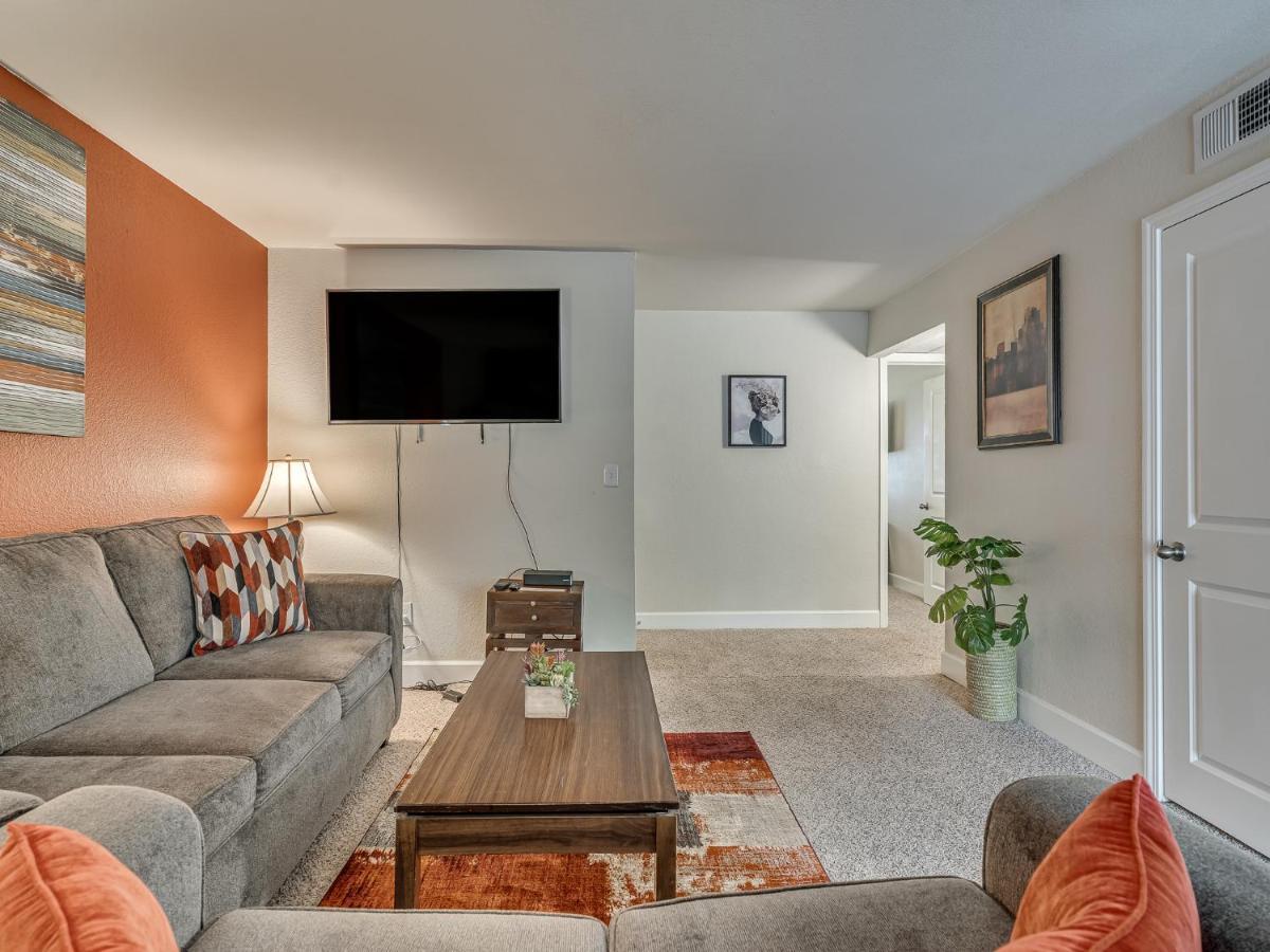Apartment Outercontinental Lounge