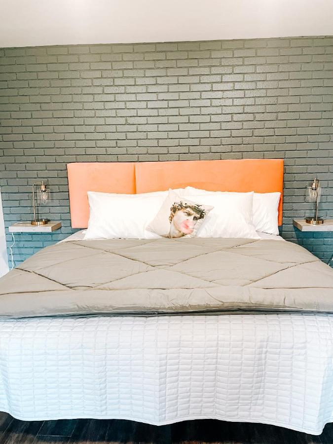 The Shay - Modern Apartment's In Okc's Vibrant Midtown District! Apartment Oklahoma City
