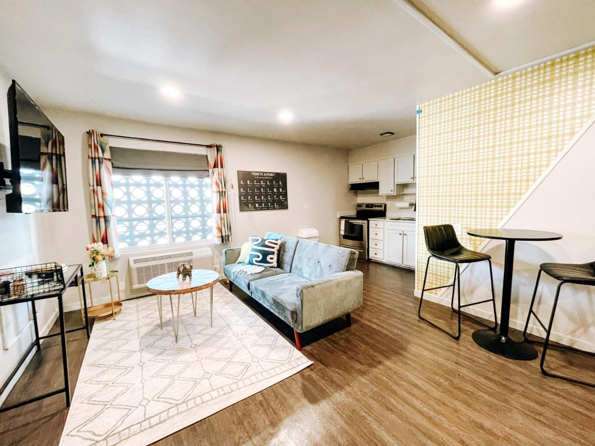 The Shay - Modern Apartment's In Okc's Vibrant Midtown District! Apartment Oklahoma City