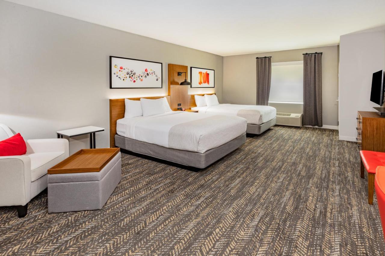Hotel Hawthorn Extended By Wyndham Airport