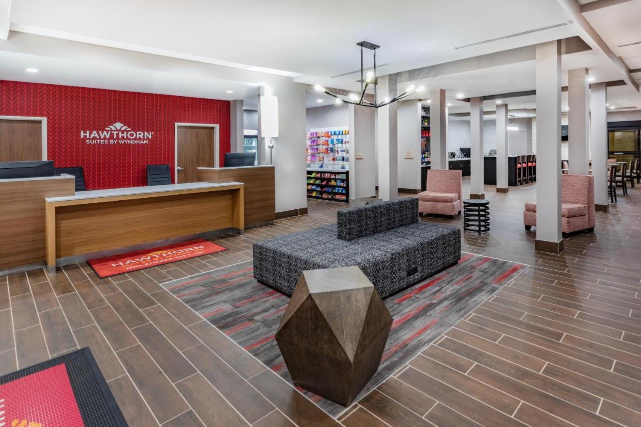Hotel Hawthorn Extended By Wyndham Airport 2*