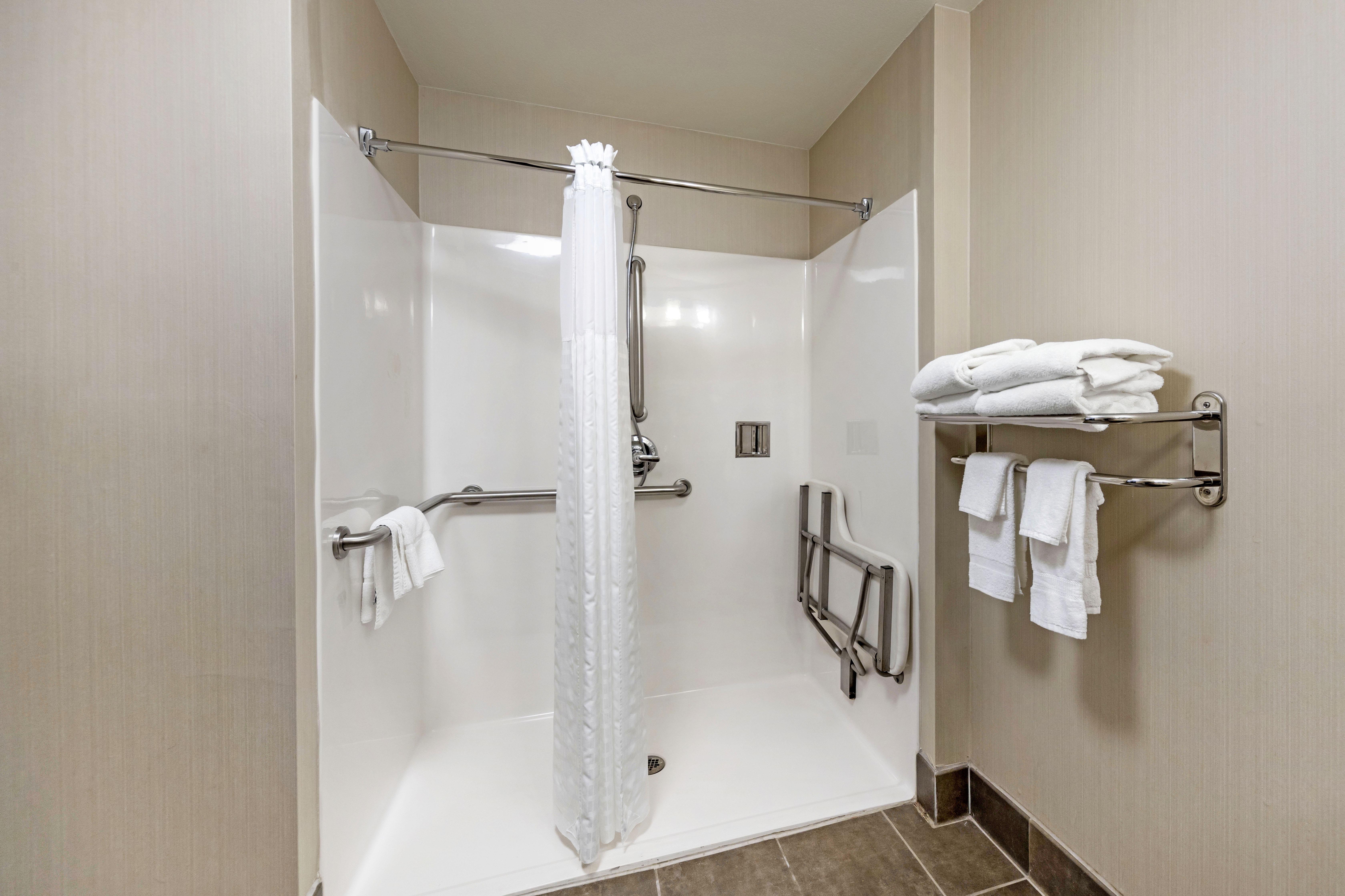 Comfort & West - I-40 Hotel