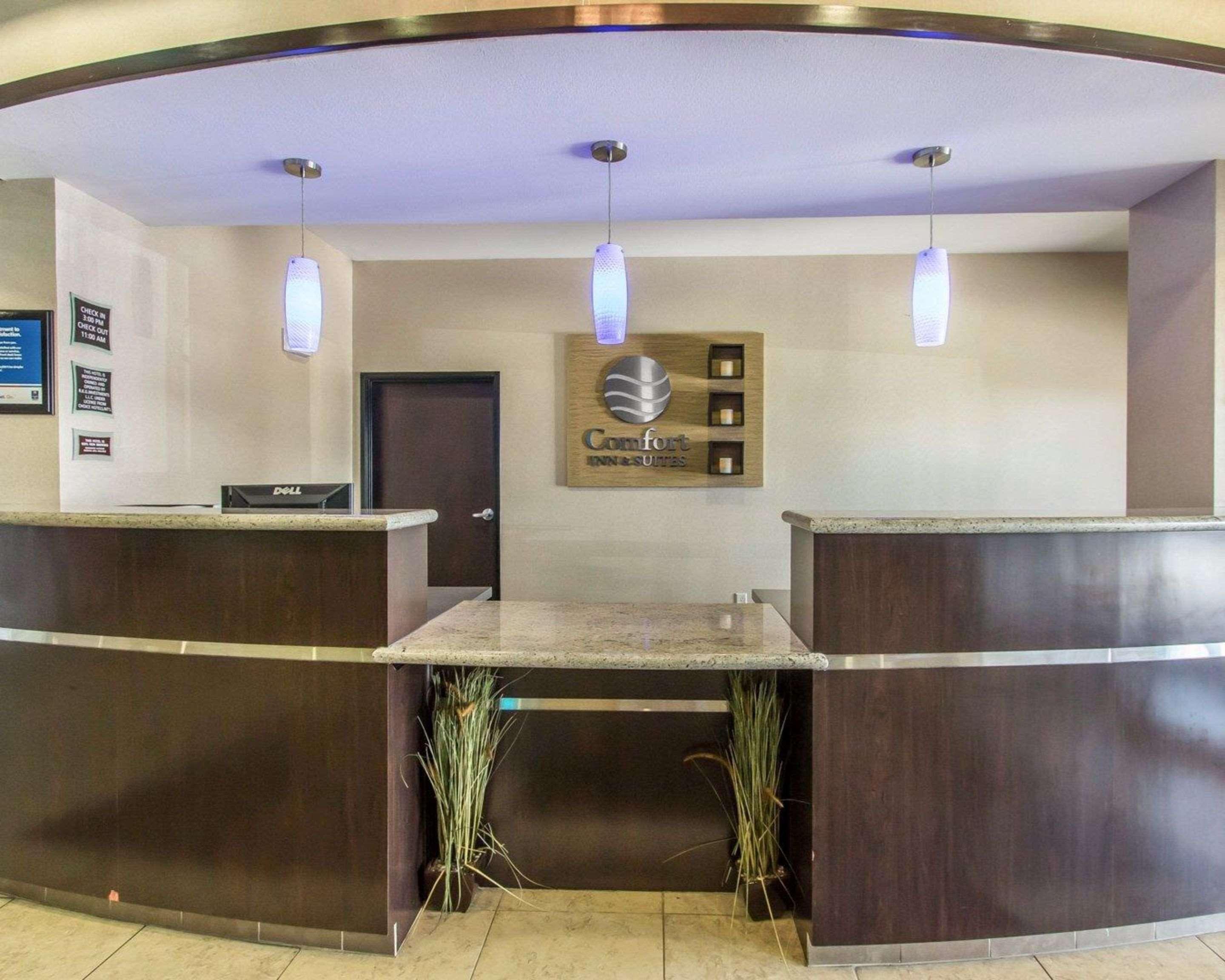 Hotel Comfort & West - I-40 Oklahoma City