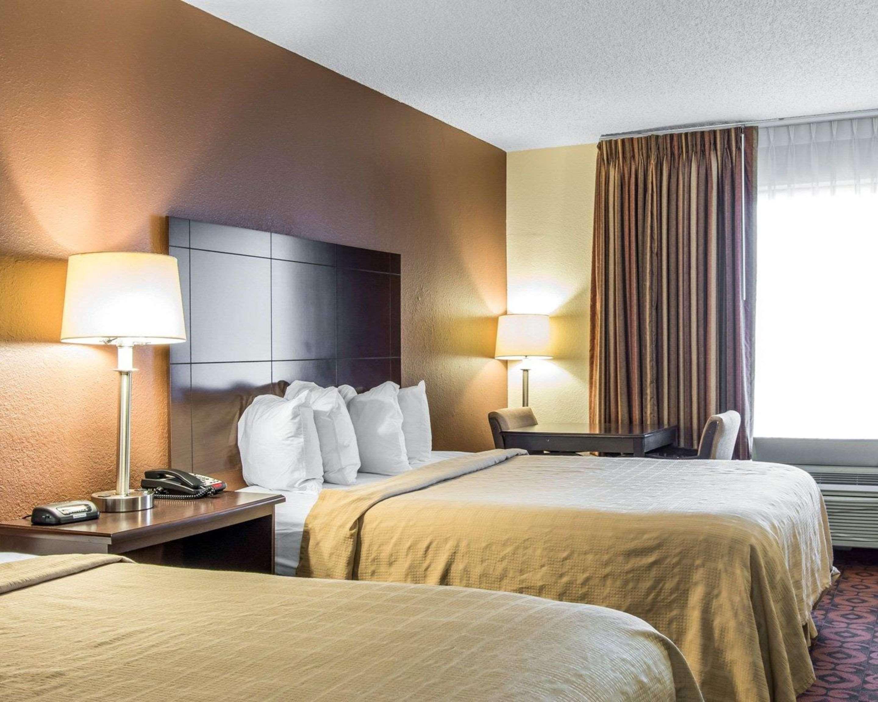 6 Ok Fairgrounds West Hotel