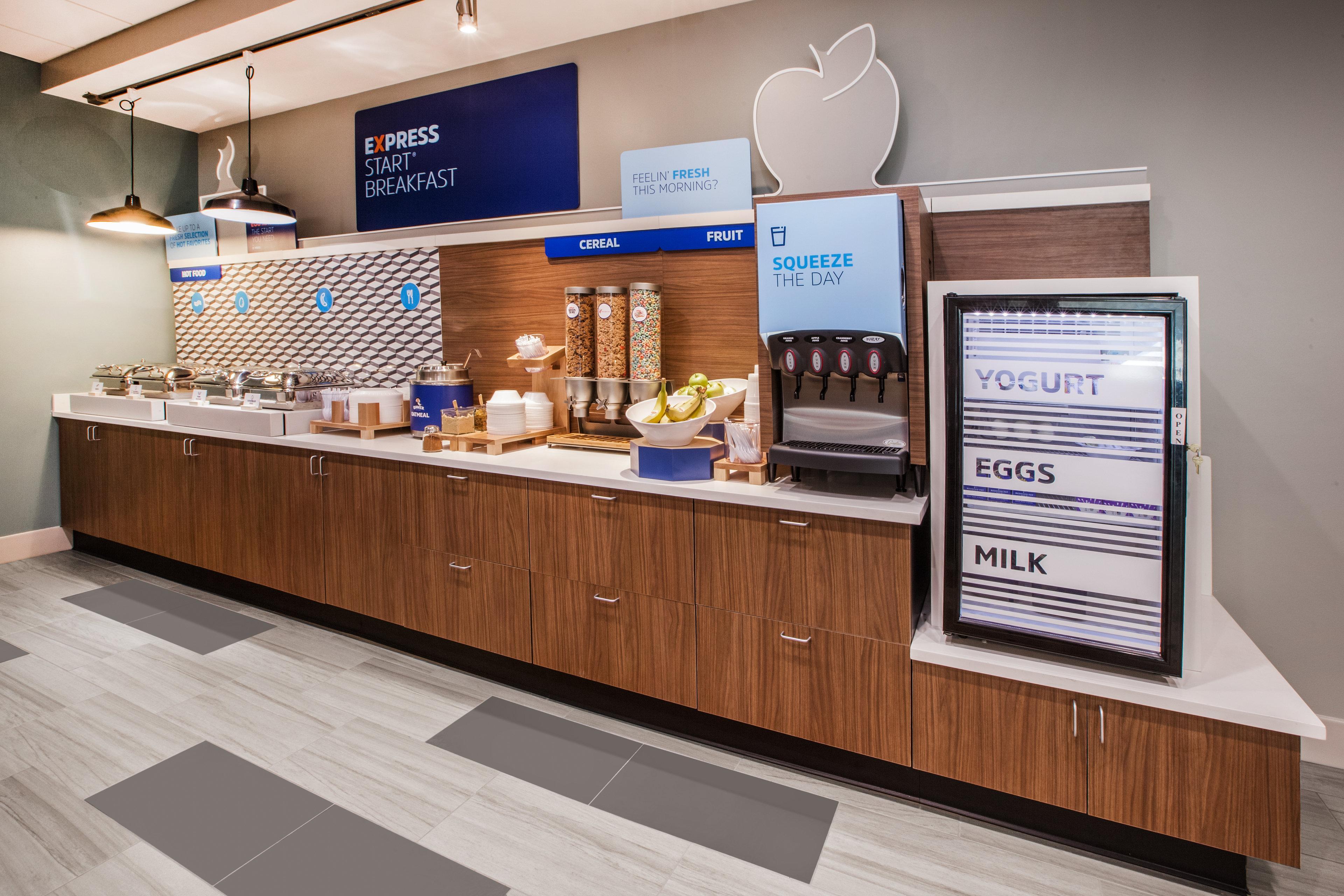 Hotel Express & Downtown - Bricktown By Ihg