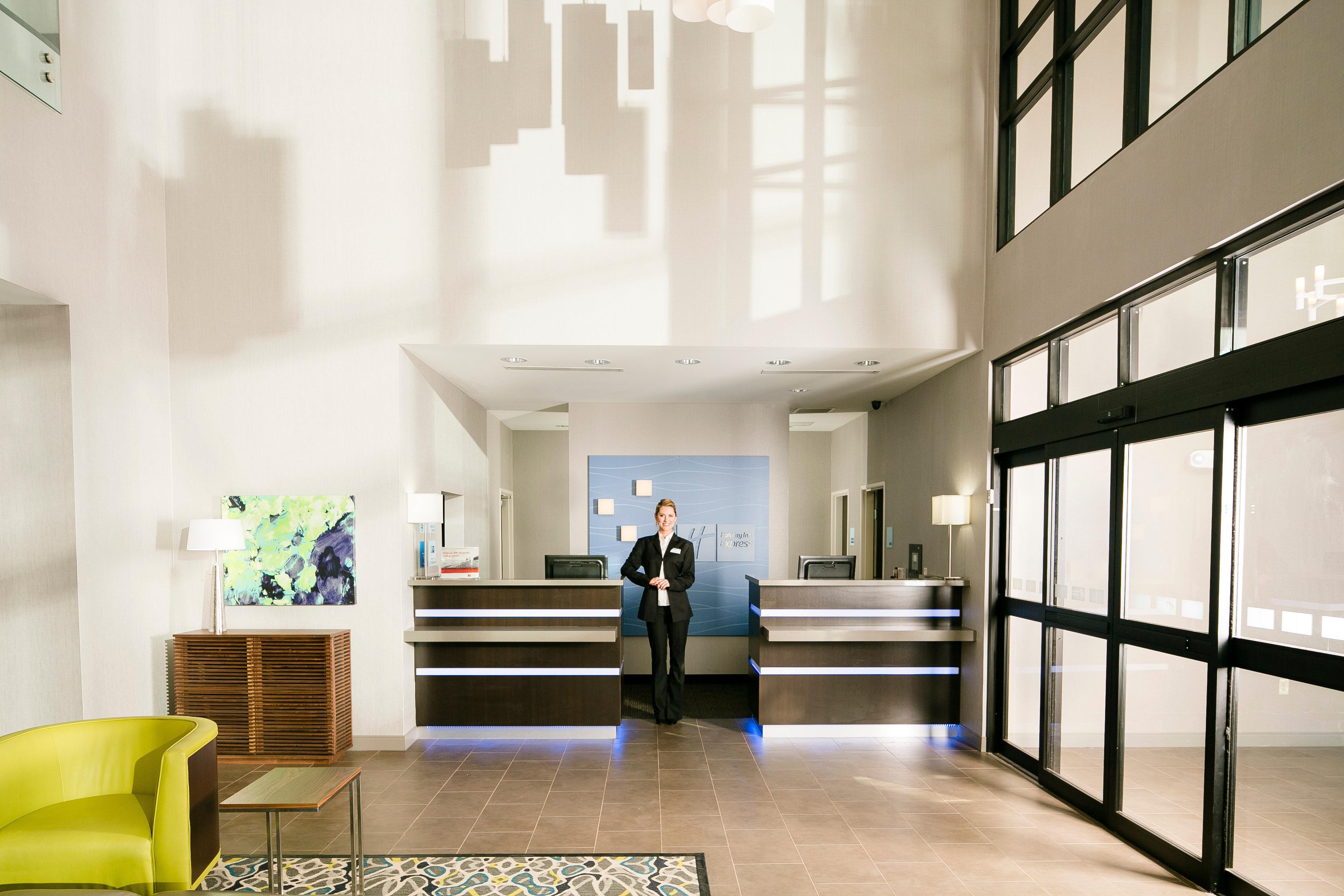 Hotel Express & Downtown - Bricktown By Ihg 3*