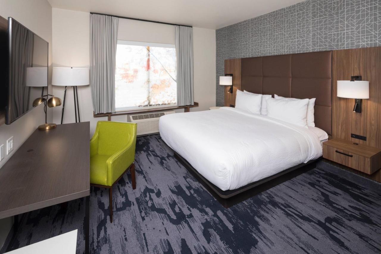 Hotel Fairfield & By Marriott Downtown Oklahoma City