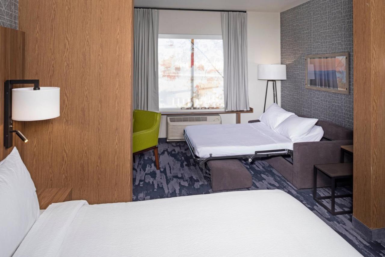 Fairfield & By Marriott Downtown Hotel 3*