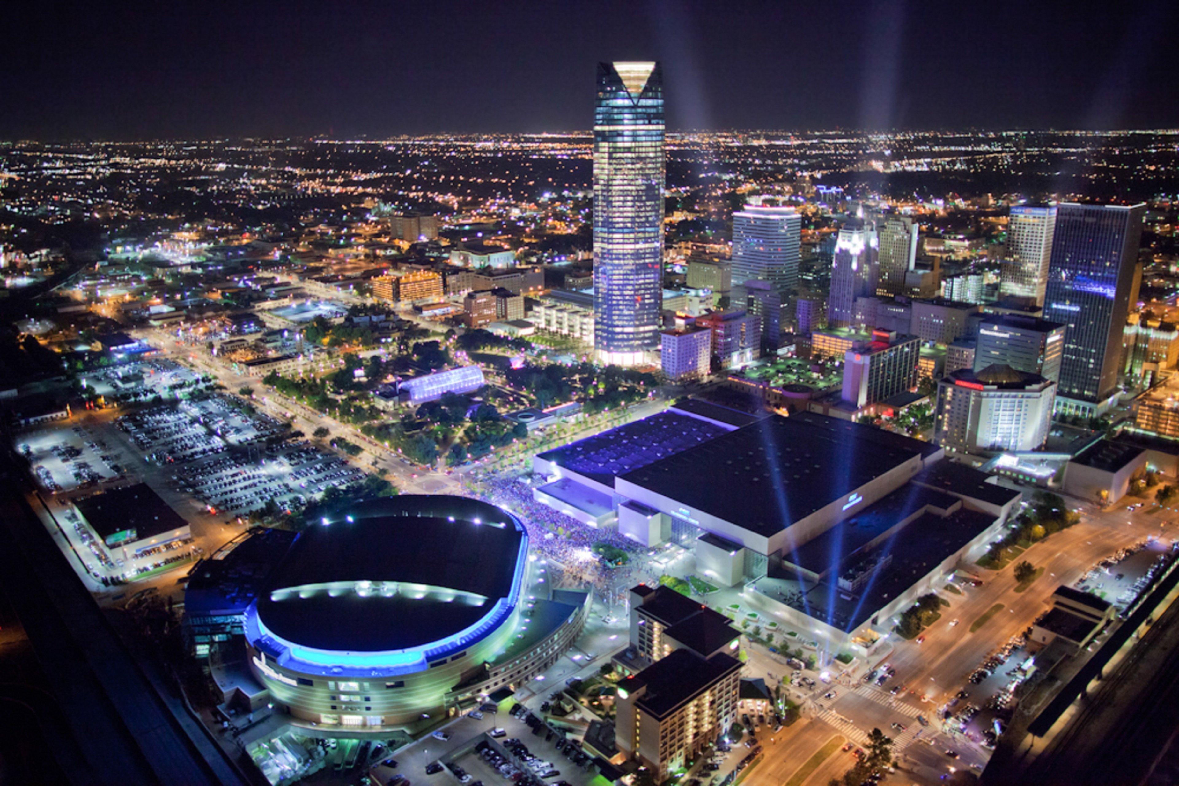 Express & Downtown - Bricktown By Ihg Hotel 3*
