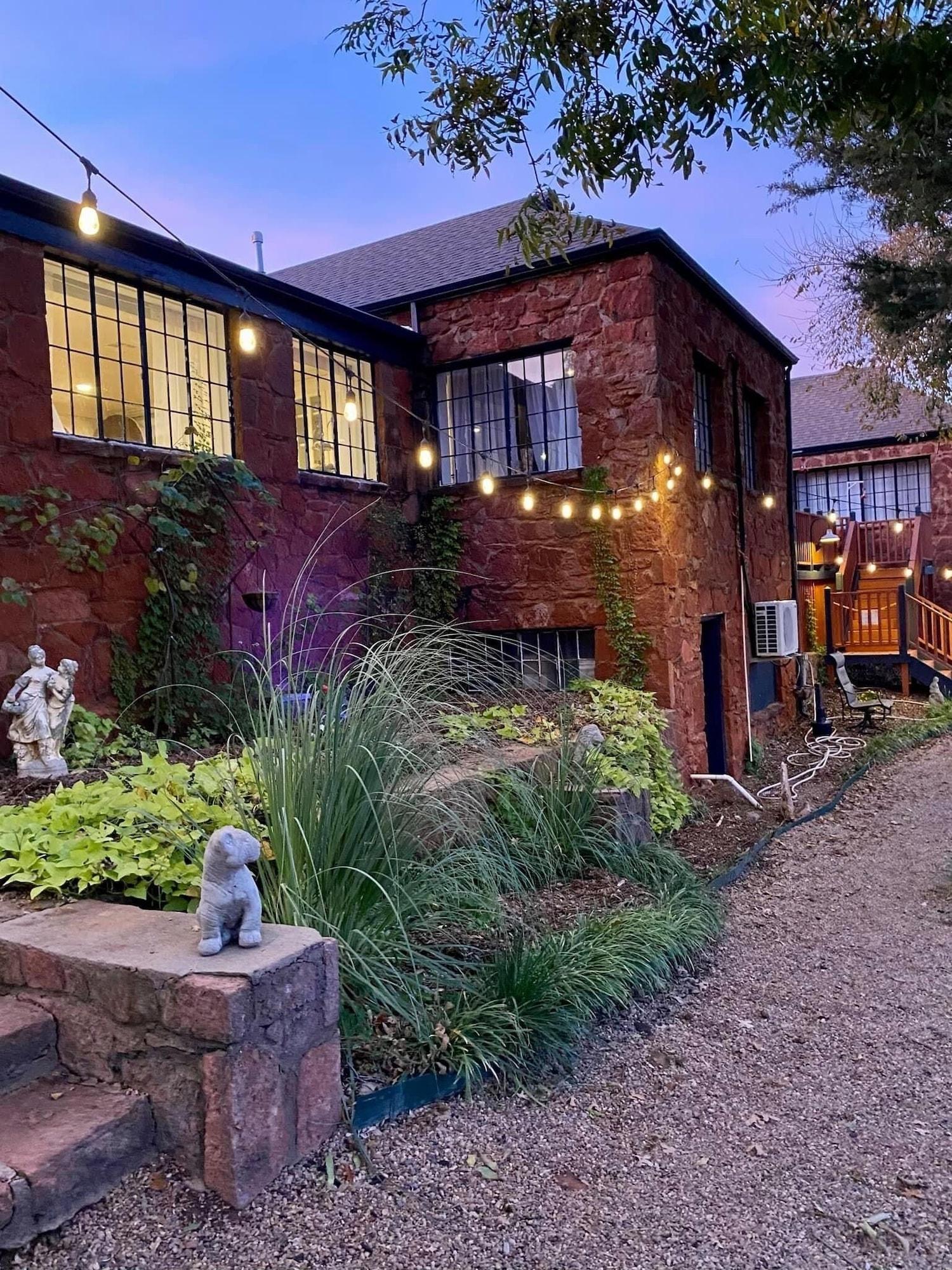 The Monastery At Forest 3* Oklahoma City