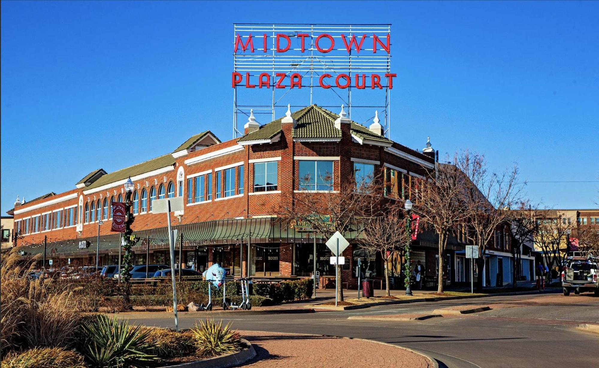 Holiday home Cozy Winter Getaway With Garden 20-a Oklahoma City