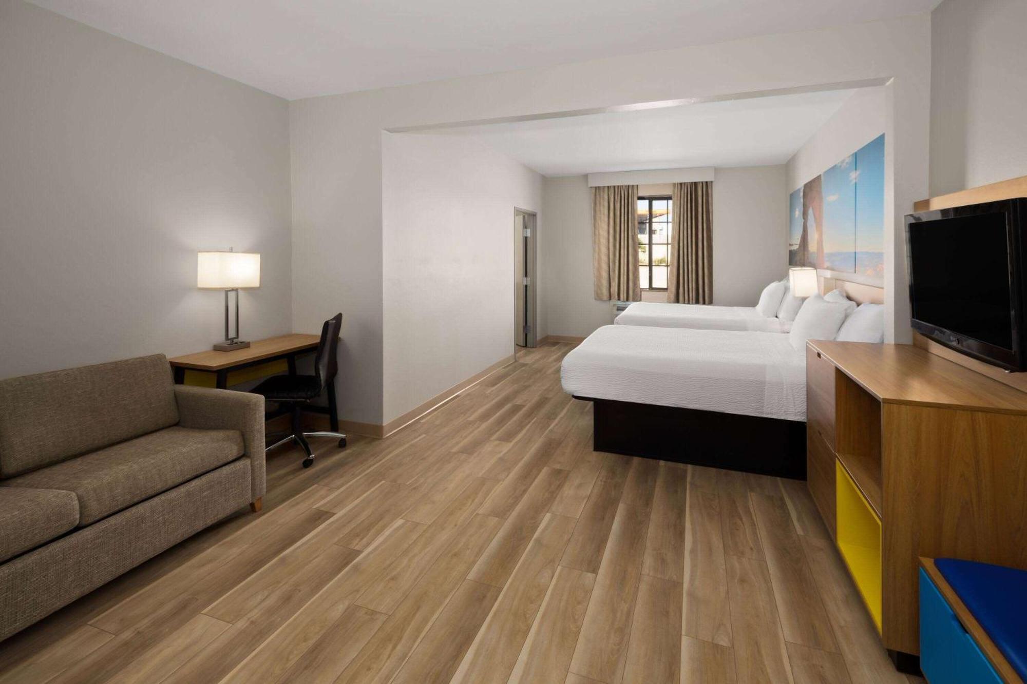 Hotel Days By Wyndham 2*
