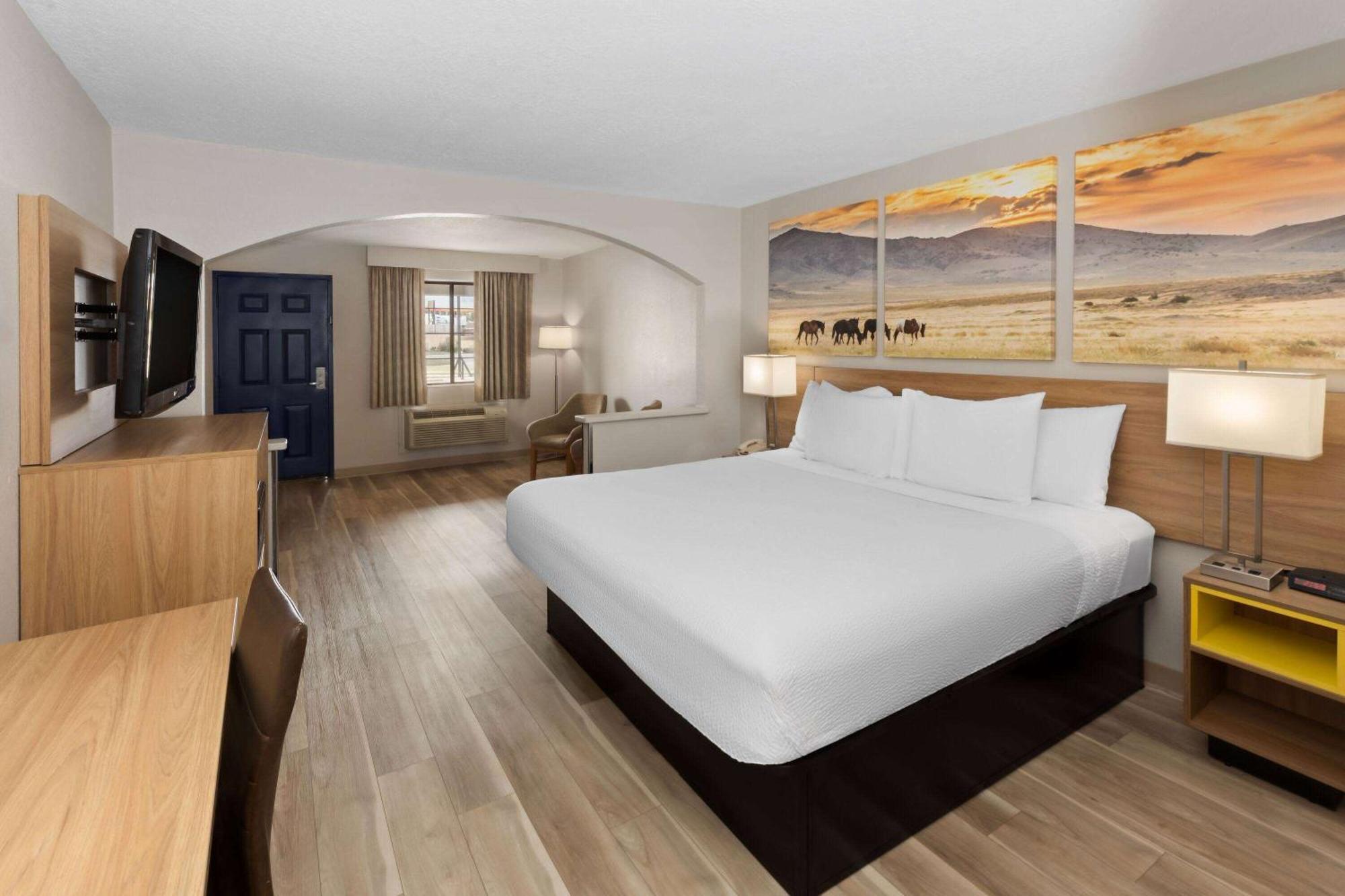 Days By Wyndham Hotel Oklahoma City