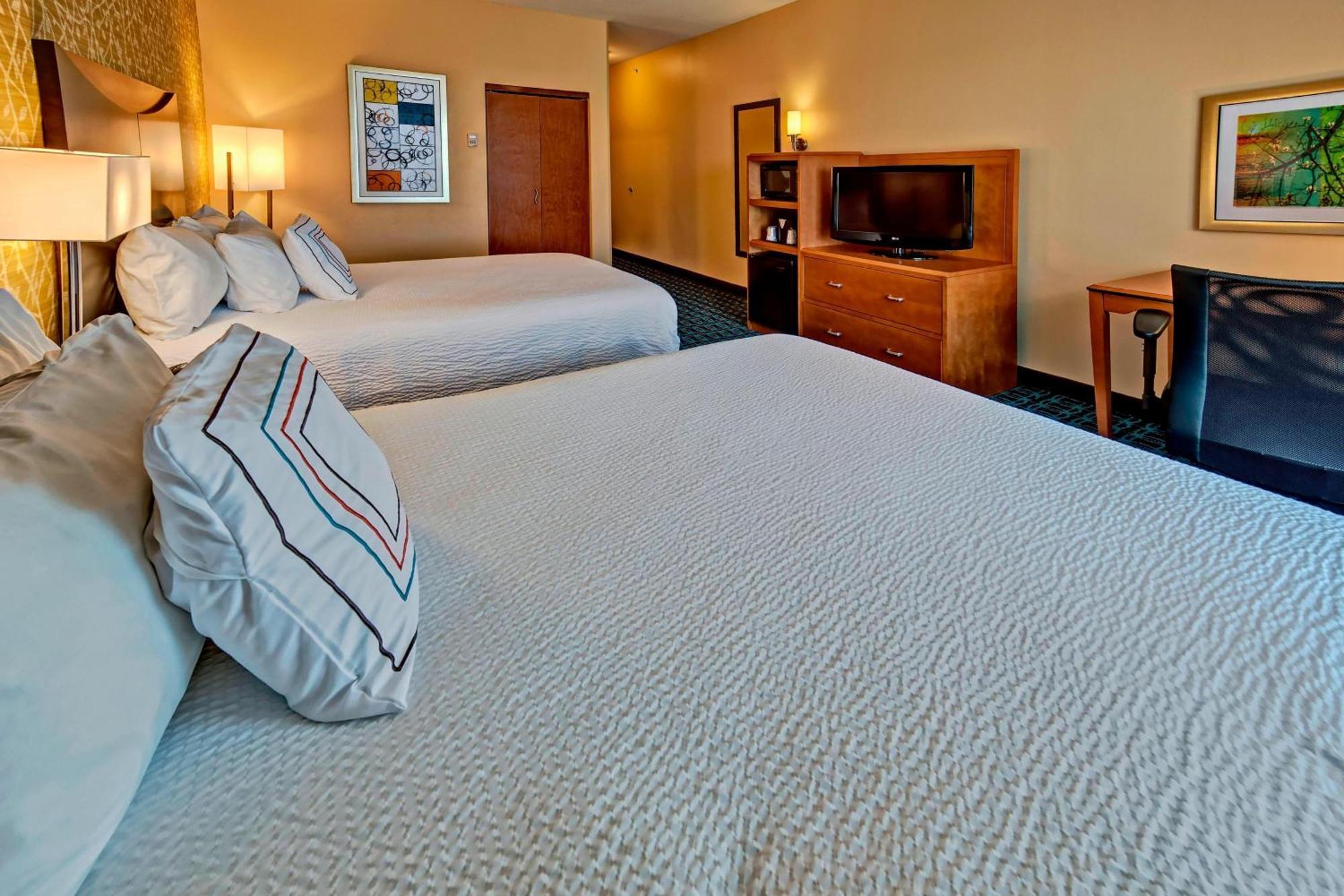 Hotel Fairfield & By Marriott Nw Expressway/warr Acres