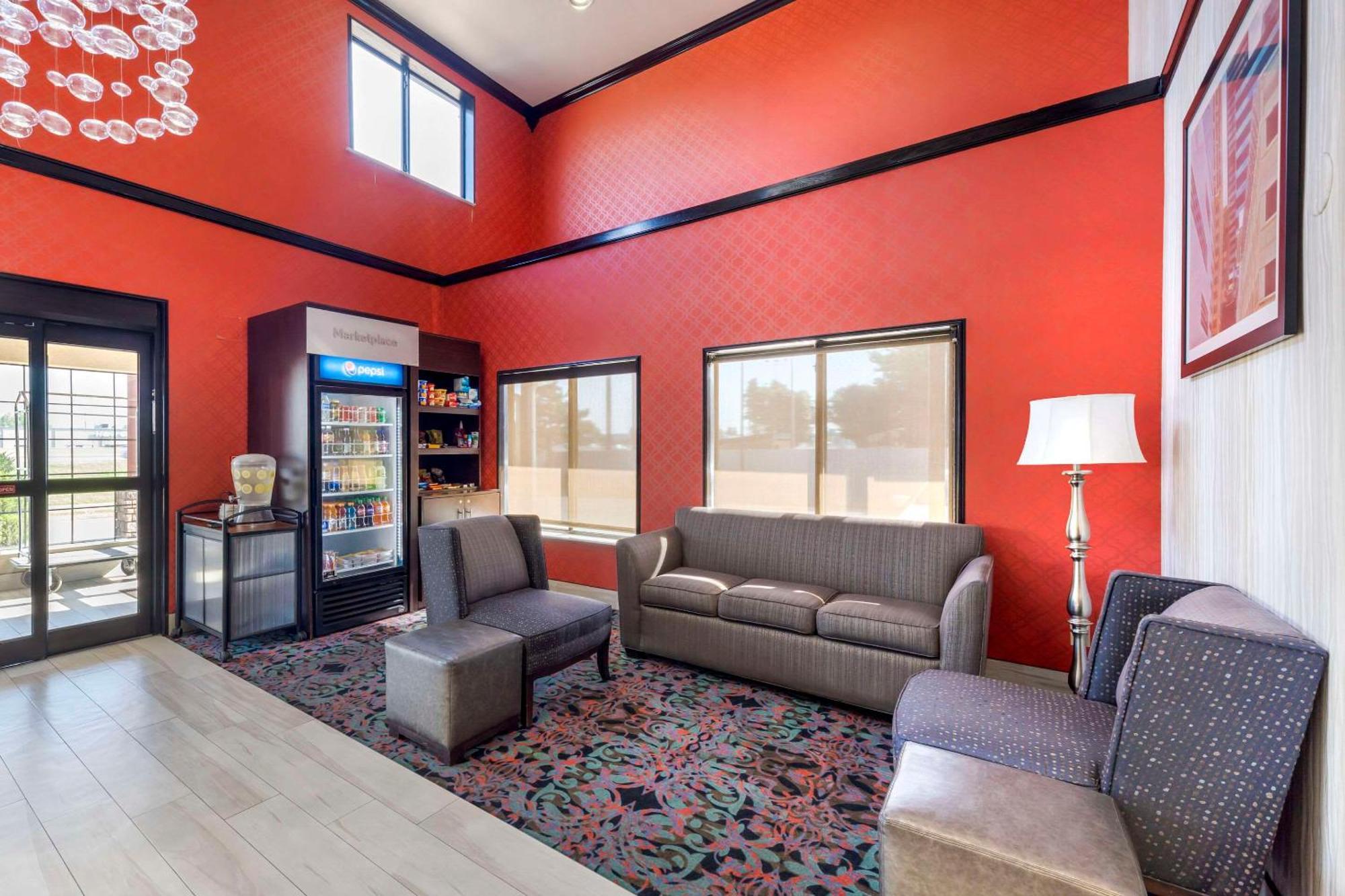 Comfort Fairgrounds West 3*