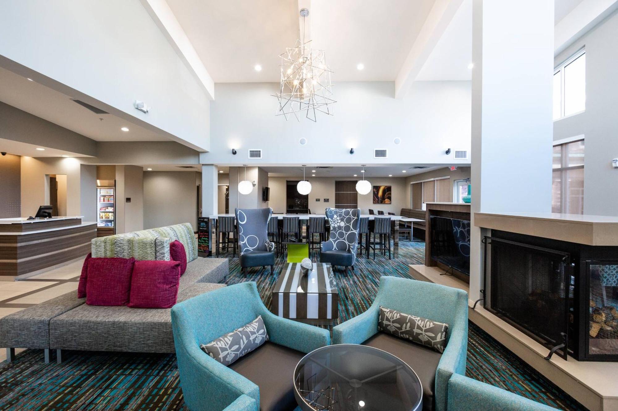 By Marriott North/quail Springs 3* Oklahoma City