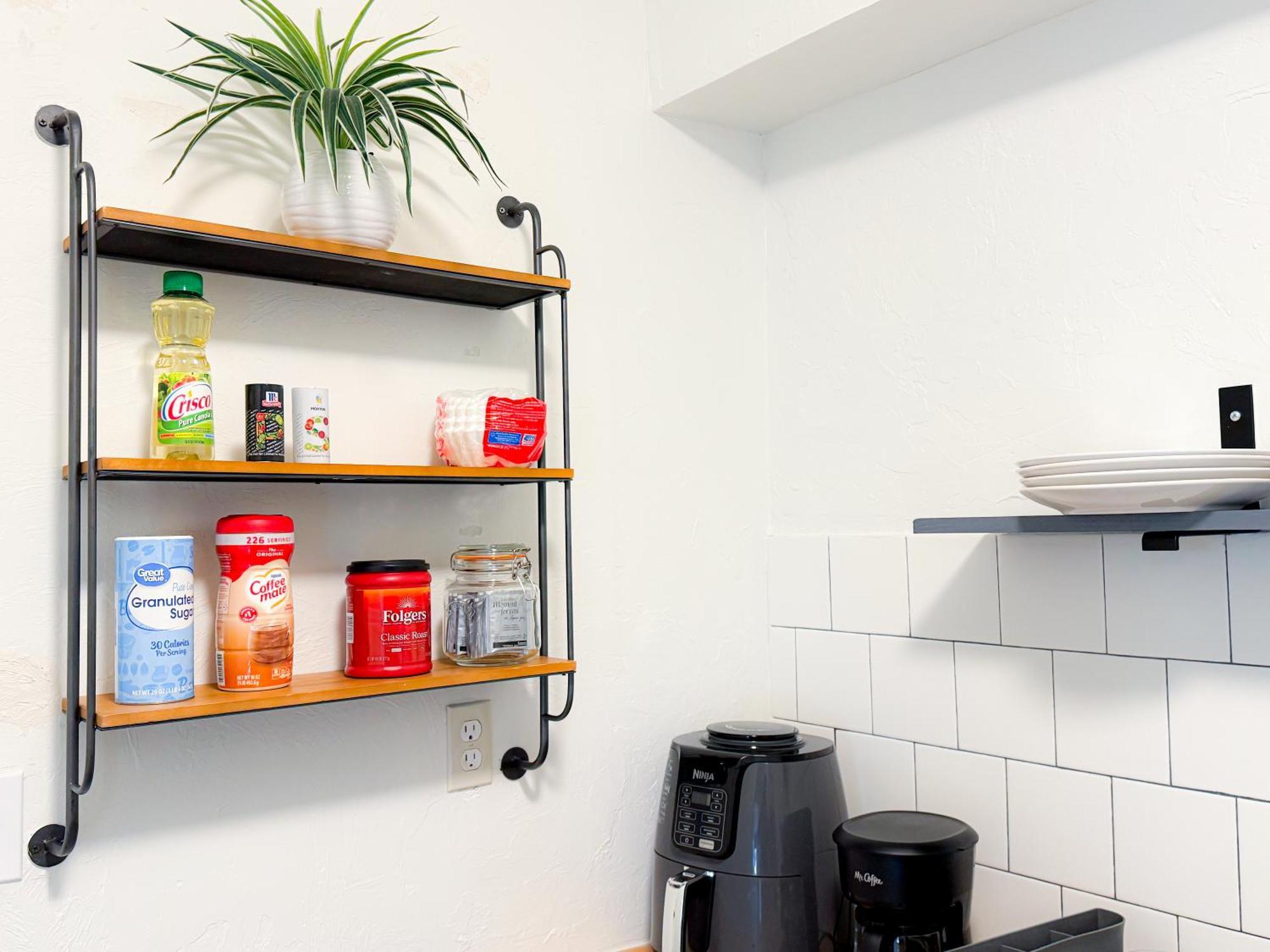 Chic 2br Retreat Near Paseo #31b