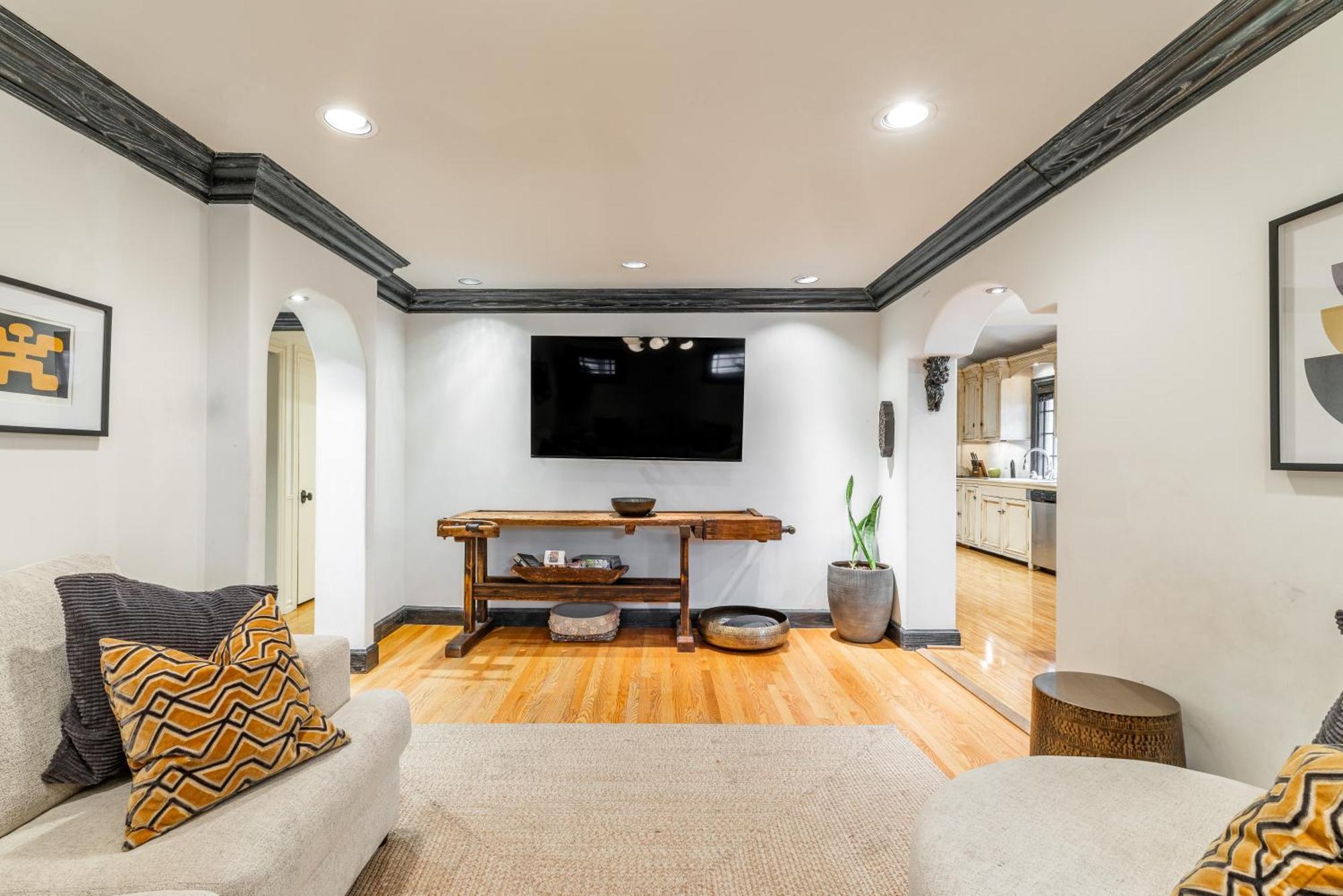 Holiday home Paradise On Penn With Pool & Hot Tub Near Downtown