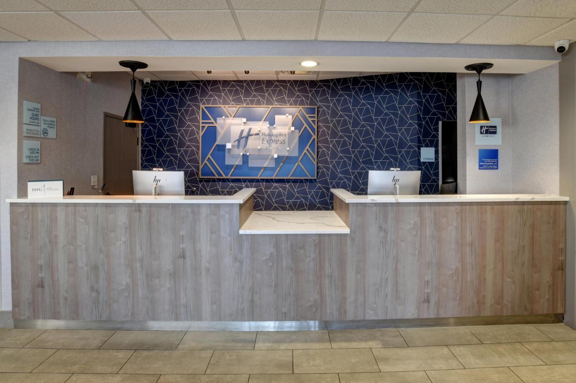 Hotel Holiday Inn Express & Suites Oklahoma City Northwest By Ihg Oklahoma City