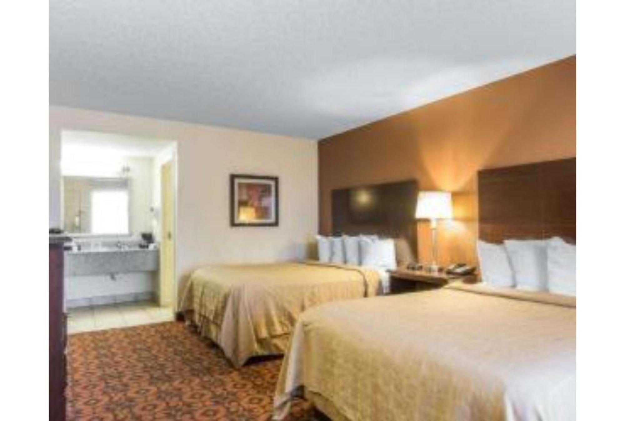 6 Ok Fairgrounds West Hotel Oklahoma City