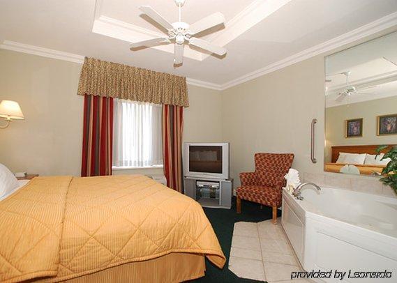 Comfort At Northwest Expressway