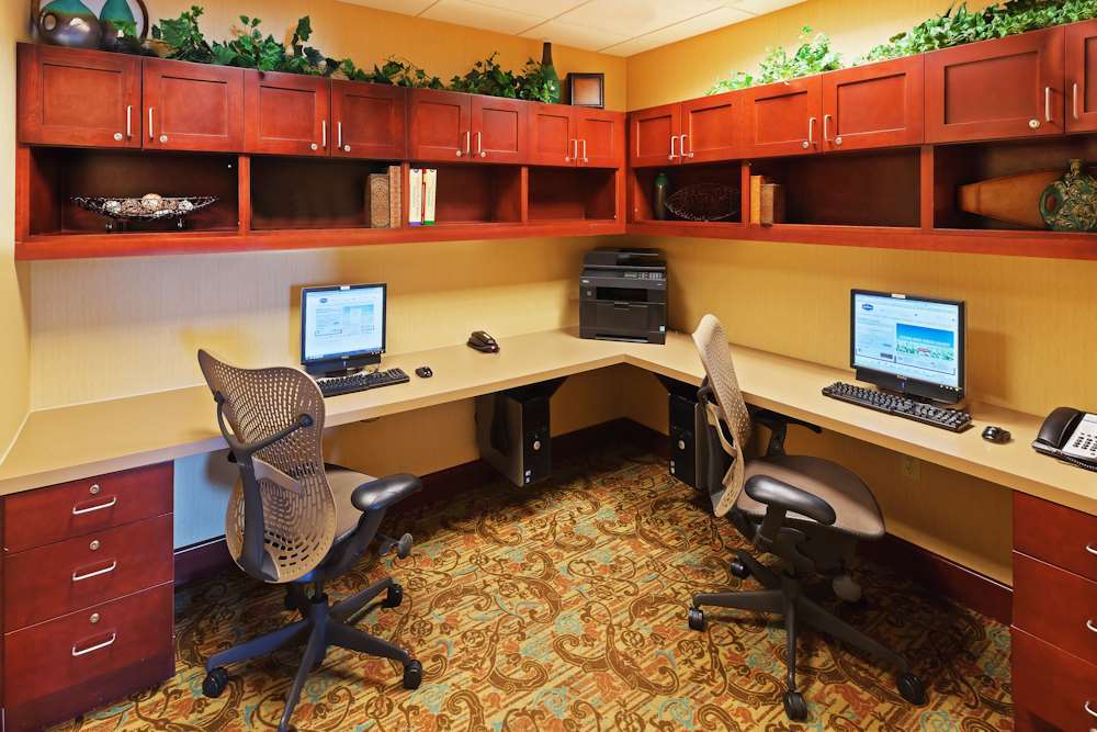 Hampton & City-bricktown Hotel 3*