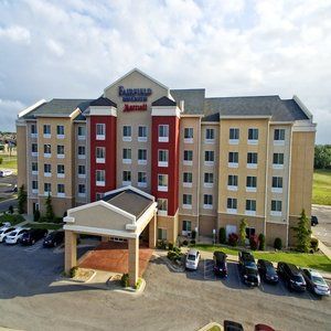Fairfield & By Marriott Nw Expressway/warr Acres Hotel Oklahoma City