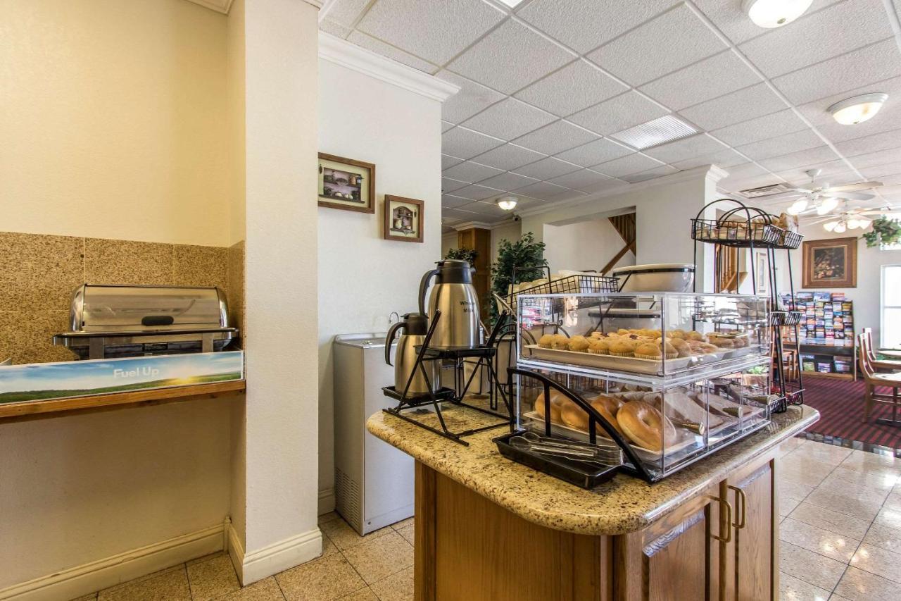 Comfort At Northwest Expressway Hotel Oklahoma City