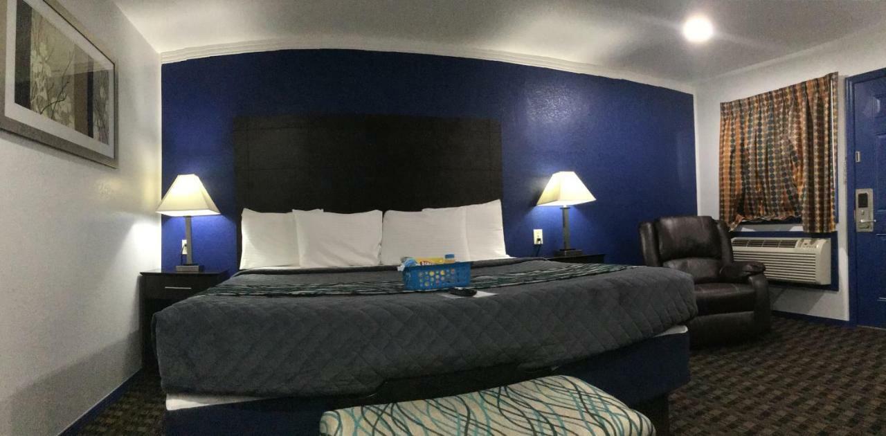 Motel Budget & 2*