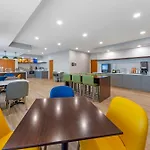 Comfort Inn & Suites Oklahoma City North - Quail Springs