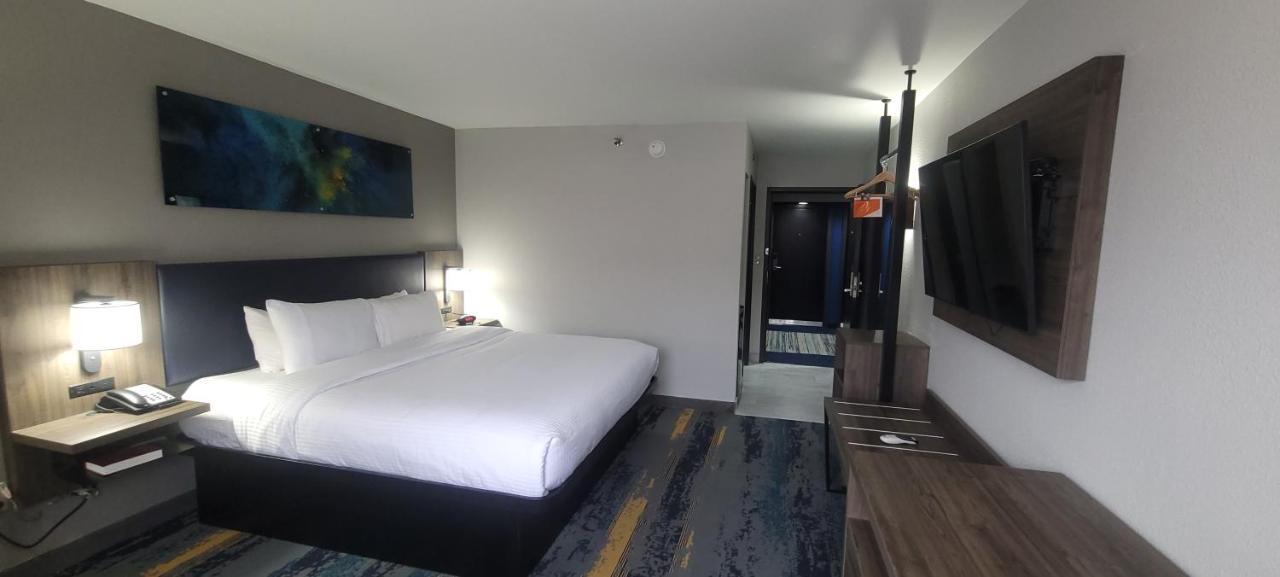 Hotel Clarion Pointe Okc Airport Oklahoma City