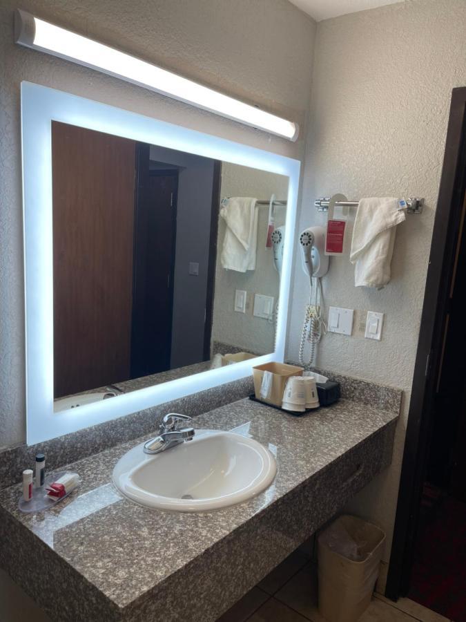 Ramada By Wyndham Airport North 2* Oklahoma City