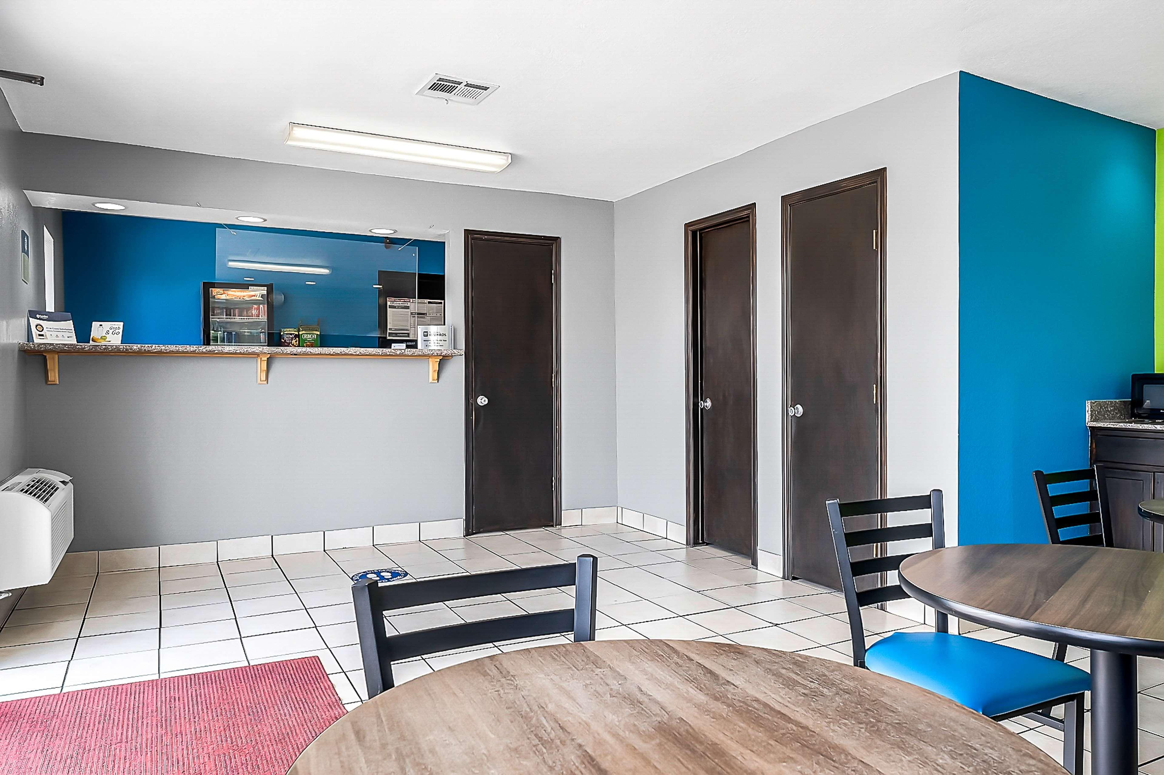 Surestay By Western West Oklahoma City