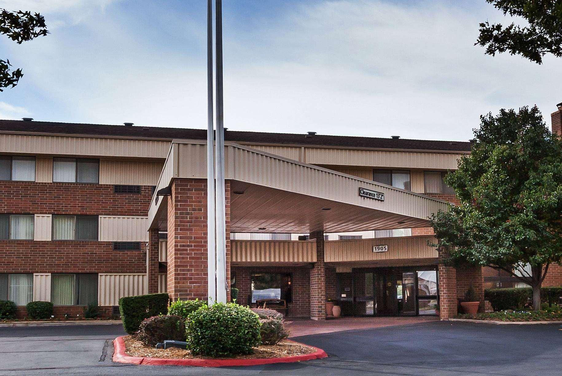 Clarion Pointe Okc Airport 2* Oklahoma City