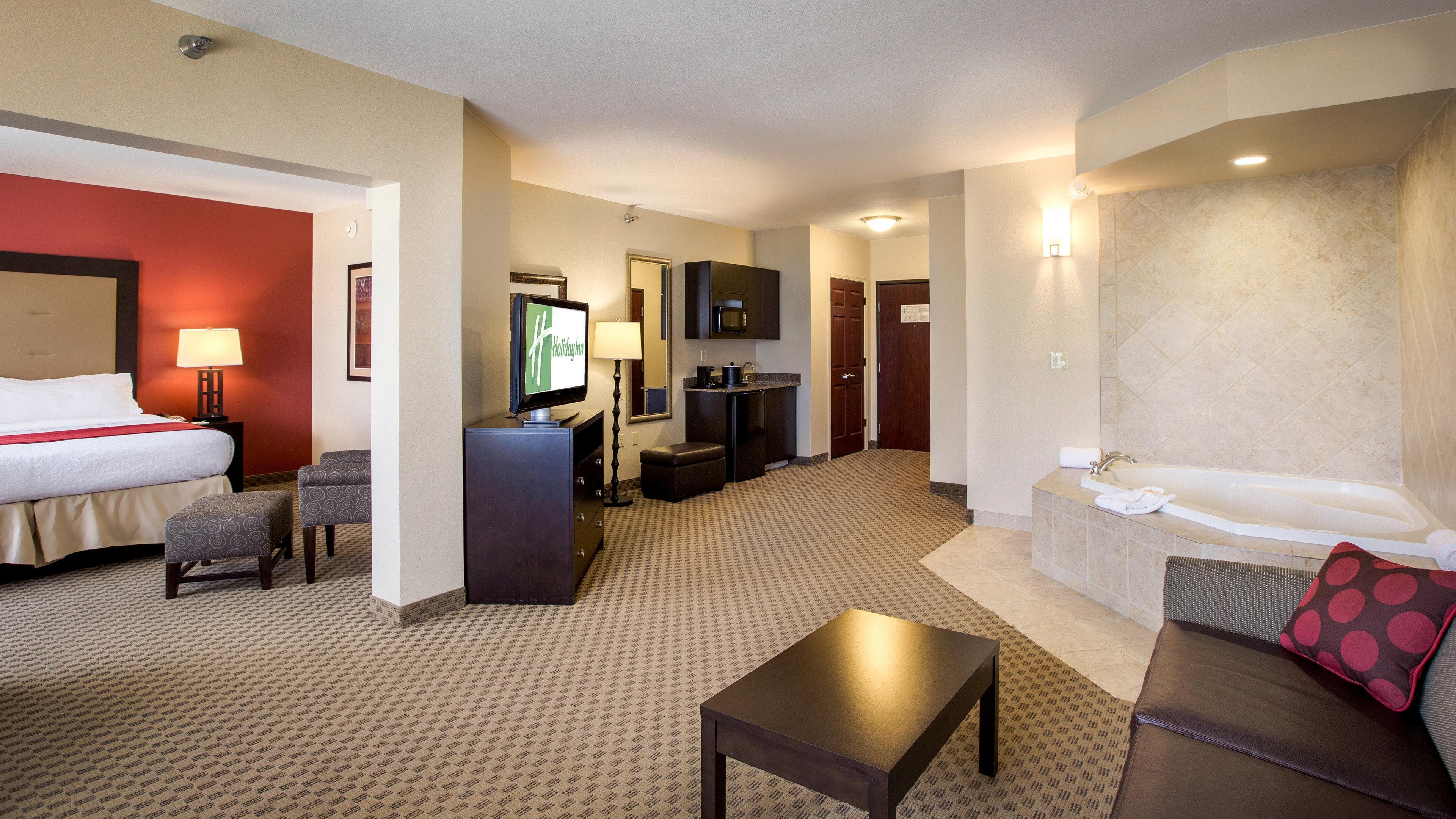 Holiday Airport By Ihg