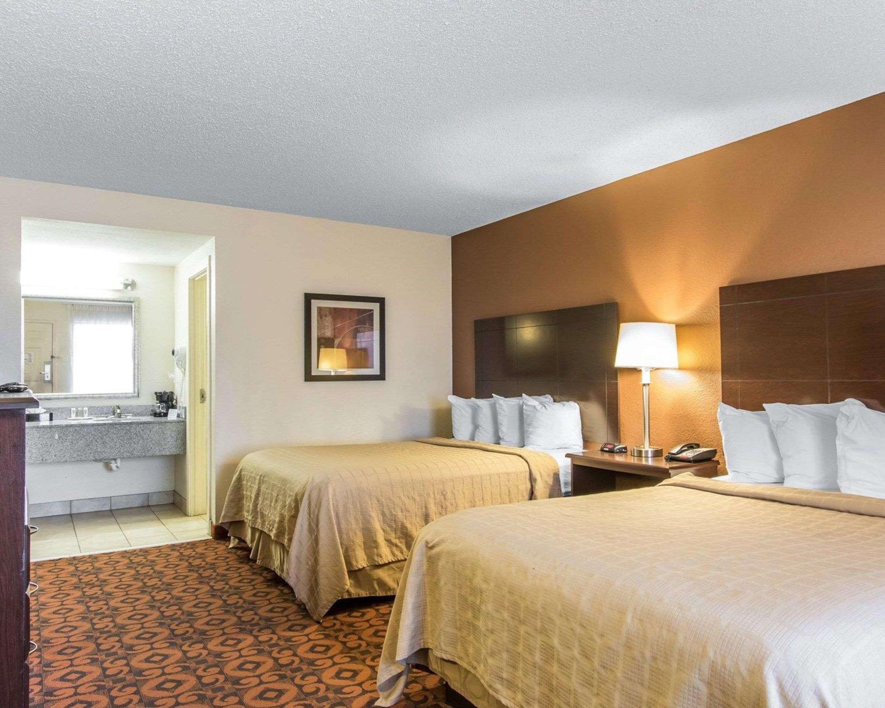 6 Ok Fairgrounds West Hotel 2*