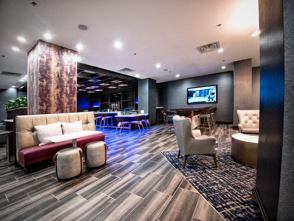 Hotel Embassy By Hilton Northwest 4*